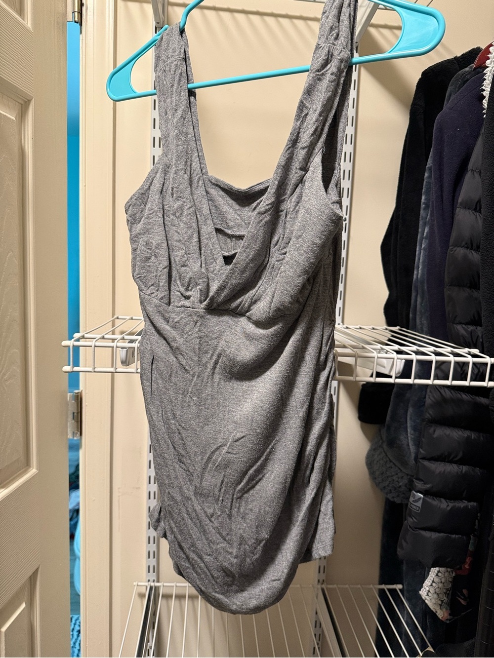 Liz Lange Maternity Gray Sleeveless Draped Tank Top